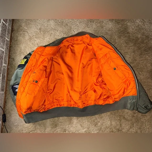 Punk Green Bomber Jacket with Patches - Picture 2 of 4